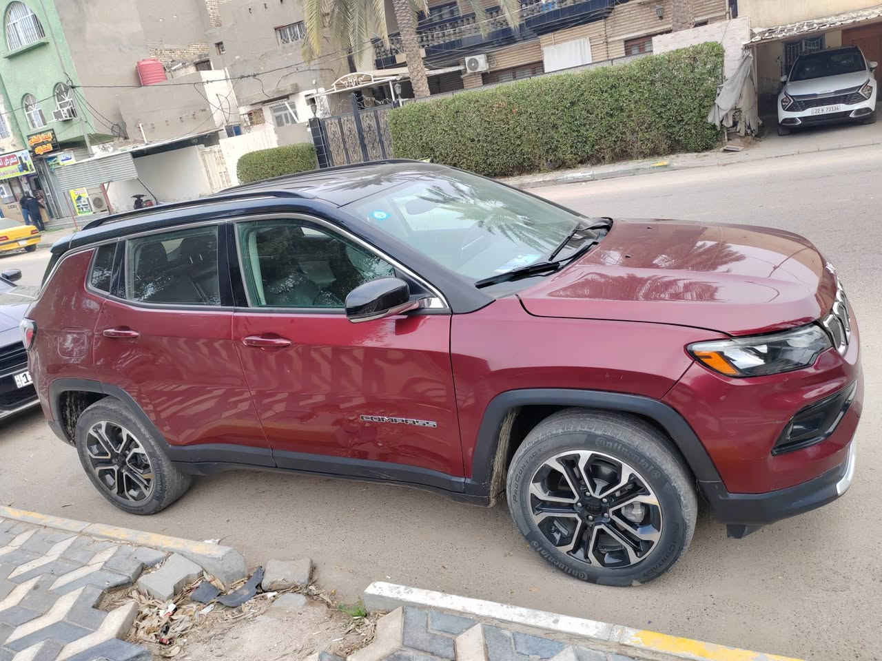 السلام عليكم...للبيع
جيب كومباس لمتد 
موديل 2022 محرك 2400 
رقمها مثنى حرة بسمي ومكانها السماوة
مواصفات السيارة:-
ماشية 30 الف ميل
ثلاث وضعيات قيادة  
بصمة + دخول ذكي + تشغيل عن بعد 
رادار
 خروج عن المسار+ التوقف التلقائي + مثبت سرعه ذكي
دفع امامي + فورويل
كامرة + حساسات خلفية
تدفئة كشنات + ستيرن
كاربلي و اندرويد اوتو لاسلكي
كشنات جلد + تحكم كهرباء
التبريد امامي وخلفي + منفصل...
حادثها جاملغ فقط تبديل . وصور الحادث 👇🏻
السعر 185 وبيها مجال


**إذا كنت صاحب هذا الإعلان وتريد حذفه لأي سبب، رجاءا أرسل رسالة إلى الدعم الفني**