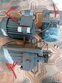 ١. ٢ حصان ٣٠٠٠ دوره سنكل الماني ٧٥ الف ٢. ٣ حصان ١٥٠٠ دوره سنكل بلغاري...