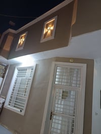 النجف الإشراف • دار للبيع • ٢٠٠م