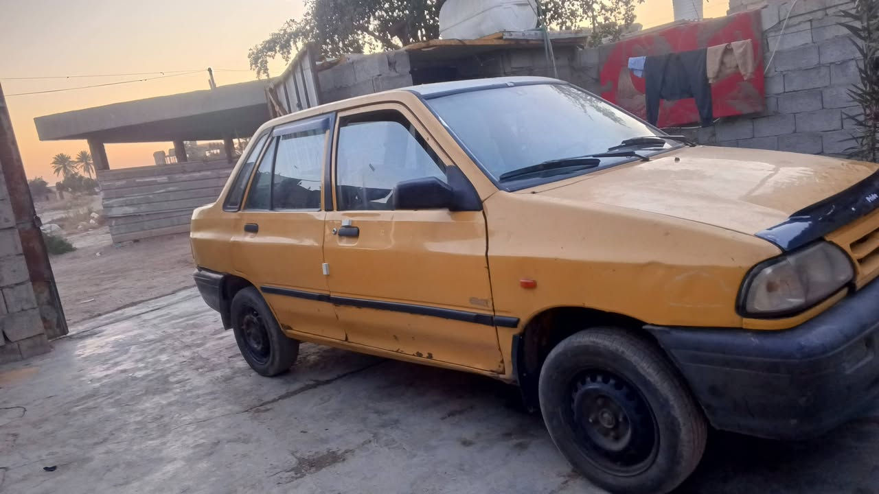 سلام عليكم ورحمه الله سايبه موديل 11 نفخ كير ومحرك مكفولات شواصي مكفولات رقم بغداد  الماني بدون تحويل اشتريتها منهم مضيعين رقم صاحبها السعر 12 ورقه وبي مجال حك الجيه بدون تحويل غفل 10ونص ولاحد ينطي سعر ابكيفه غفل 10ونص بدون تحويل بدون تحويل العنوان بغداد المدائن سلمان باك ***********
