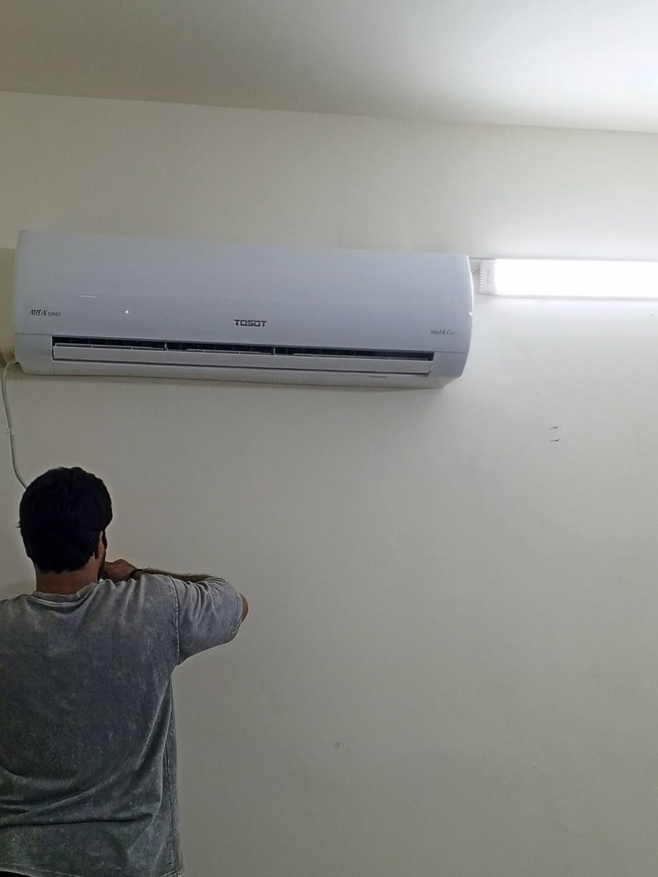 ورشه الهندسيه للتبريد متنقله في بغداد 🌐 
لتنصيب وتركيب سبالت ❄️ وفتح سبالت ❄️ وغسل وتنظيف جميع انواع السبالت 💧 
-----------------------------------------------------
📍(نصلكم جميع مناطق بغداد 🌐)
✅ نصب سبالت نوع توسوت TOSOT البلسان العملاق جداري كنتوري 2طن 3طن غاز 410R 
✅ وفتح سبالت اخرى مع غسلهن 💧
✅ دقه في إنجاز العمل مع ضمان 
✅ سرعه في إنجاز العمل 

⭕ للتواصل عبر الرقم:
📱*********** واتساب ✅ 
او مراسله الصفحه 📩
