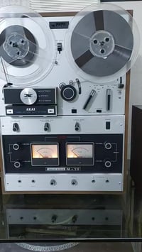 جهاز تيب اكاي  M10 جهاز بلادي مع الغطاء نضيف فول الاتصال على الرقم ٠٧٨...