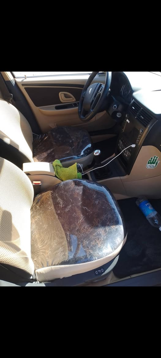 بيجو بارص موديل 25 كفاله عامه حره بسمي ماشيه 23 غاز بانزين مكان دوانيه السعر 93 وبيه مجال 
***********
