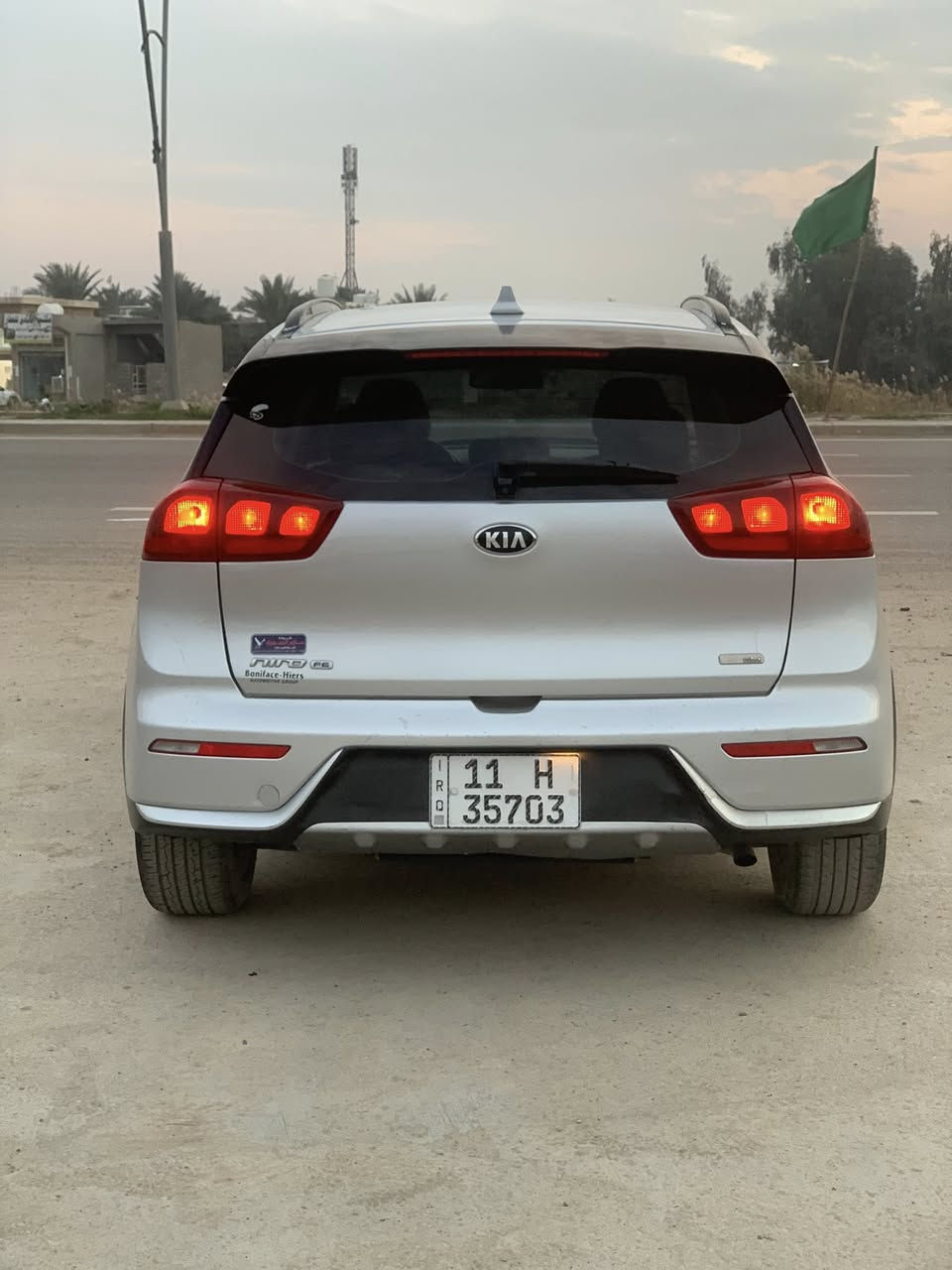 سلام عليكم KIA نيرو  هايبرد fe  للبيع موديل 18 مكينة 1600 تحكم ستيرن شاشة كبيرة كامرة وضعيات قيادة ويل كب فول كير ومكينة وحدادية تدفئة تبريد بطاريات جدد تخم تاير رقم بغداد الدولي سنوية لل 26  حادثها خفيف بدون دواخل صور الحادث مرفقة بل منشور  السيارة خير من الله ومابيها كل نقص استخدام بيت السعر (130وبيها مجال )واذا اكو مراوس بسونتا 16/ 17 سبورت مكاني بعقوبة تقاطع السادة ***********
