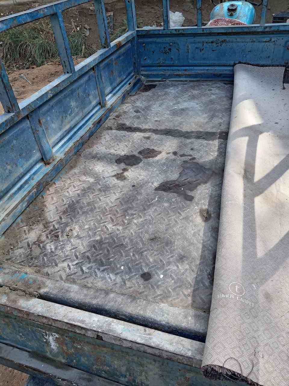 سلام عليكم شباب ستوته للبيع أوراق اصوليه محرك 21 كهربايات كامله سلف ضوء السعر ٦٠٠ وبيه مجال مكاني طريق كربلاء بغداد مقابل جامعة وارث الأنبياء ***********
