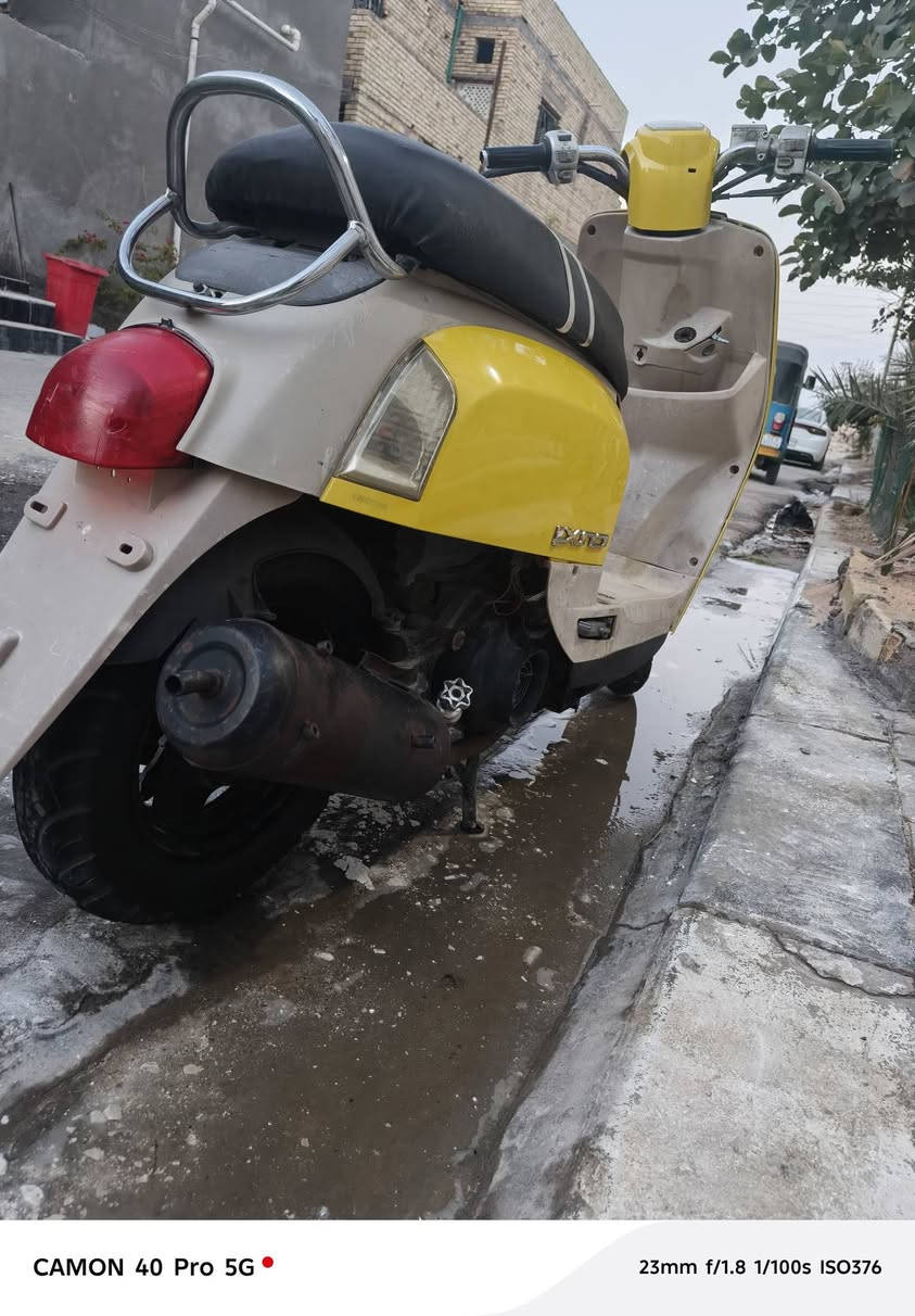 سلام عليكم دراجه ماكس بوليس لبيع دراجه خير من الله تجي تفحص شرط فحص دراجه نوزل ما مفتوحه اخذه لمصلح افحص تشغل سلف هندر نكره سلف شلعه معدل بس اشاير ماهن شغاله يردلهن كتف شوفت عينك كفرات مختمه سعره 850بيه مجال لطيبين رقم هاتف***********
