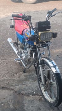 روبار محرك 150كبس شرط فحص موديل 15 نضافة كاملة كهربايات كلهة شغالة عزم...