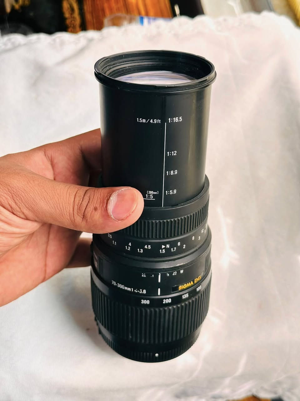 للبيع – كاميرا Nikon D7000

كاميرا نيكون D7000 بحالة ممتازة جدًا واستعمال نظيف.

🔹 مع عدسة رياضية 70-300mm
🔹 كريب بطارية 2(Battery Grip)
🔹 شاحن
🔹 جنطة خاصة بالكاميرا

📍 العنوان: السماوة

📞 للاستفسار ومعرفة السعر:
***********

ملاحظة: الكاميرا نظيفة وجاهزة للاستخدام مناسبة للتصوير الاحترافي والهواة. 📷
