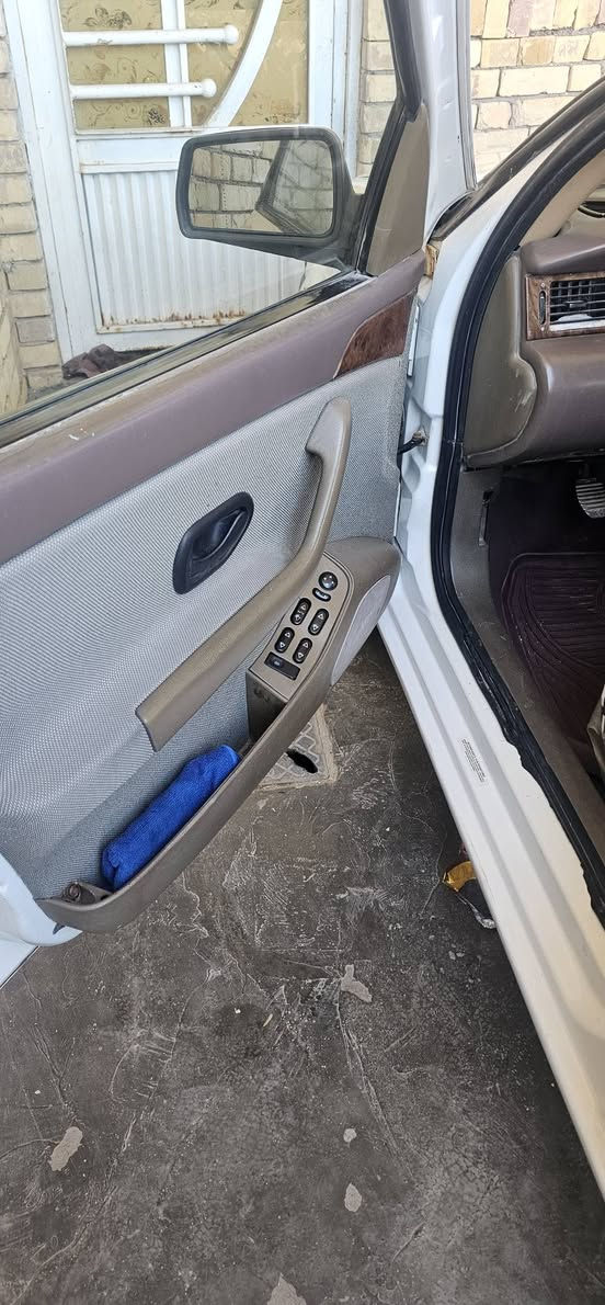 السلام عليكم
سمند موديل (2011) رقم بصره مكفوله من الضربه والصبغ
بس دوس وهلالات معمره فقط مكينه وگير خير من الله
السنويه ل 27 ..... السعر 38 وبيها مجال.
العنوان ميسان قضاء المجر.  
للستفسار. ***********/// ***********
