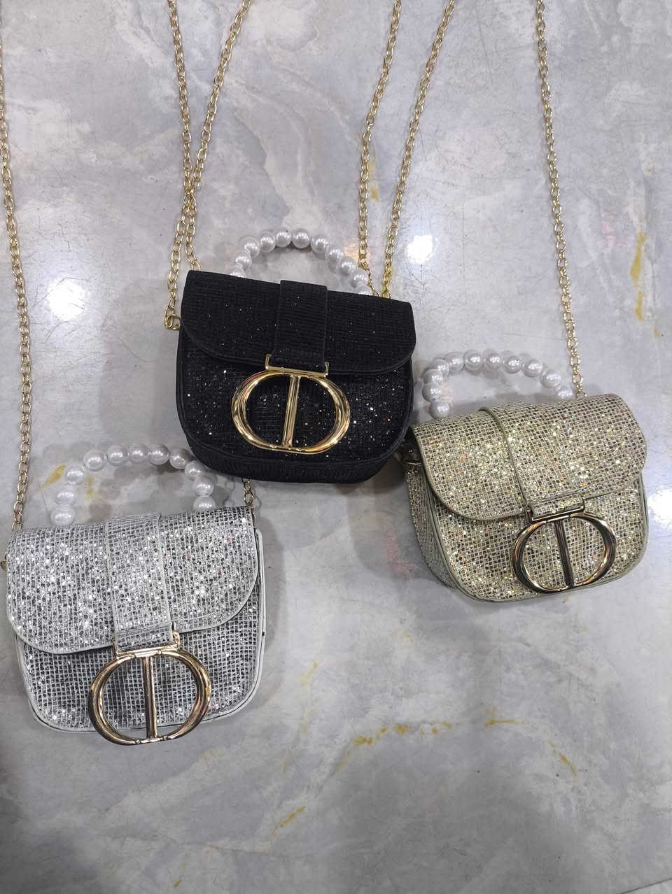 جنط بناتي العنوان بابل الحمزة الغربي قرب باب الأمام القبلة مقابيل أهل السجاد شارع الأعشاب


**إذا كنت صاحب هذا الإعلان وتريد حذفه لأي سبب، رجاءا أرسل رسالة إلى الدعم الفني**