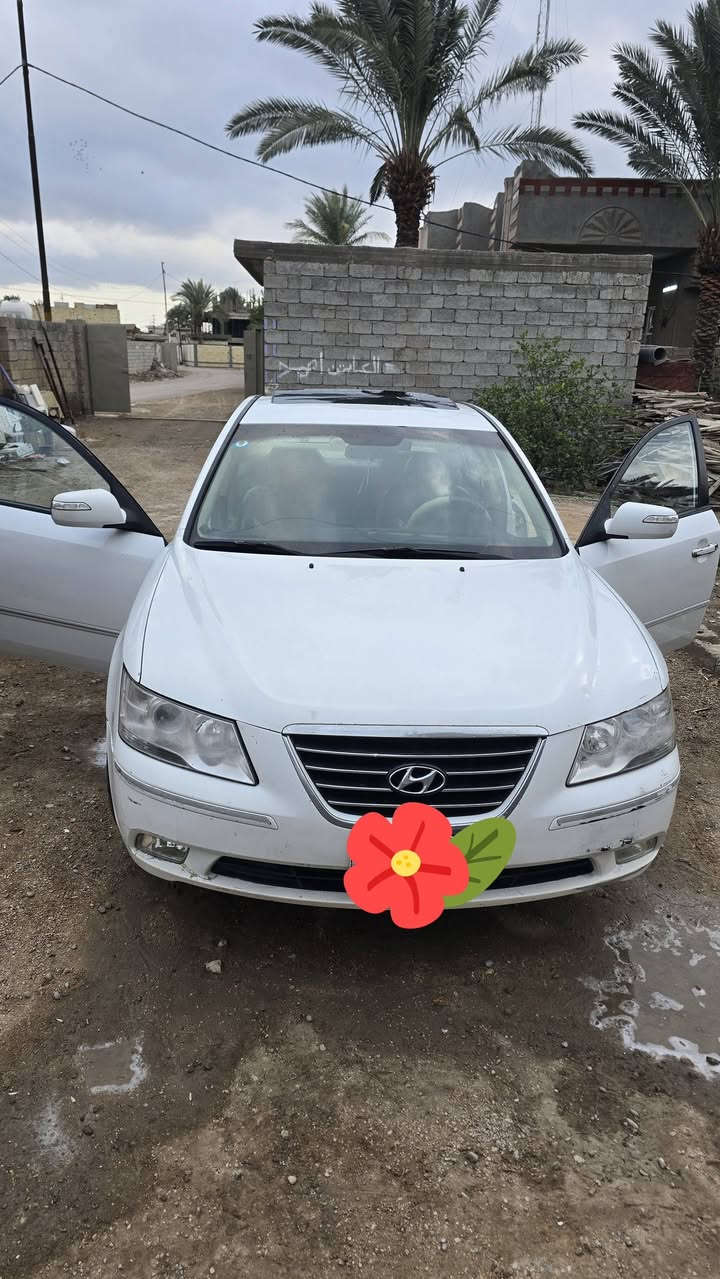 السلام عليكم سوناتا 2011 خليجي رقم بغداد سيارة بيها قطعة وحدة تبديل باب جهة السكن مبدل بلادي نفس اللون تبريد شغال اشاير بالمري تنتة مري تحكم كهربائي للاستفسار الاتصال السعر 135.   ***********
