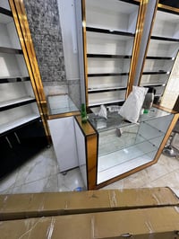 فاترينات • للبيع • اتصال