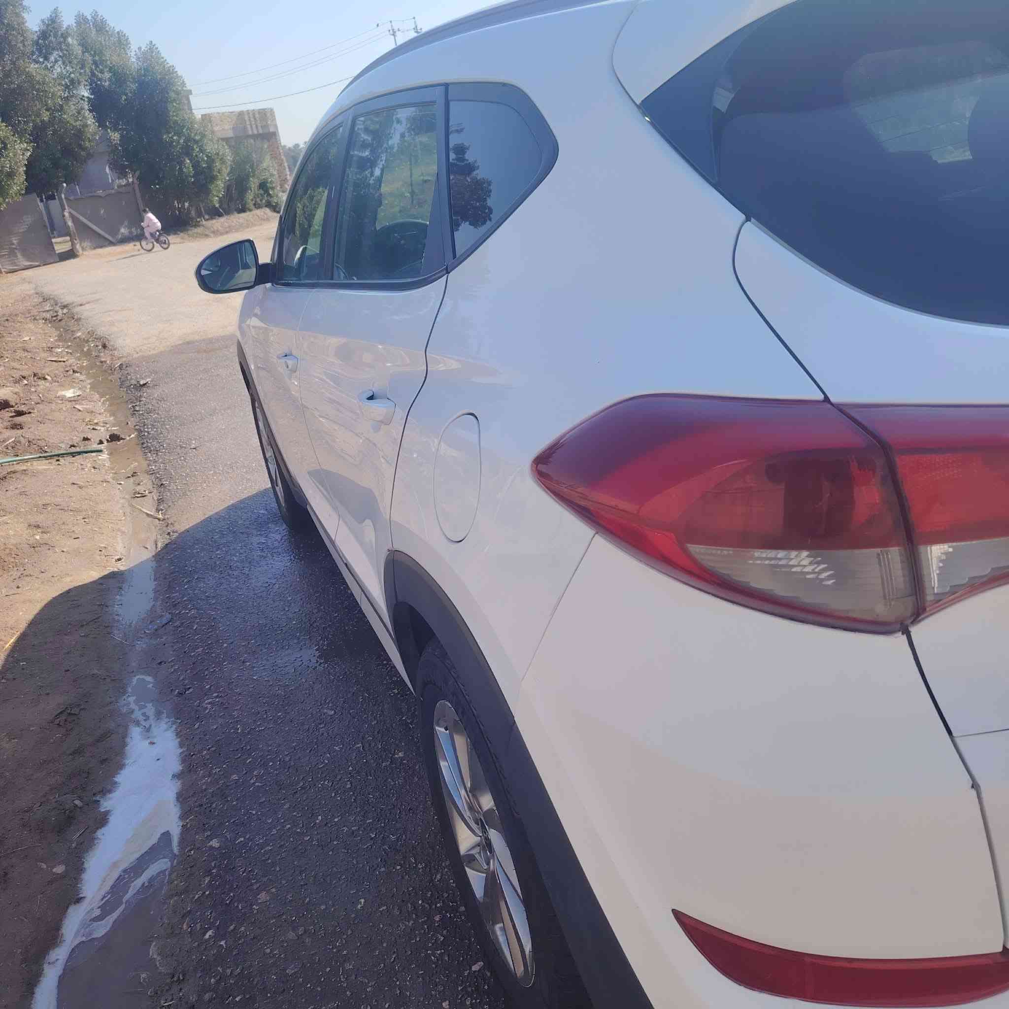 توسان امريكي رقم واصط جديد نص مواصفات

سياره كفاله عامه سونار 
موديل 2018 

مكان بابل كفل 

سعره 180 وبيه مجال  

‏‪***********‬‏ استفسار
