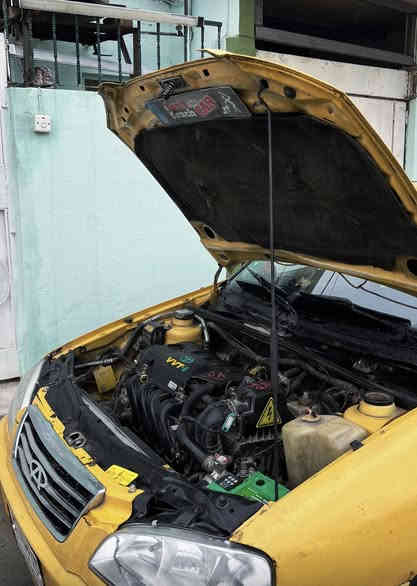 السلام عليكم
شيري كوين للبيع ..
محرك وكير تيوتا يارس (توماتيك)
رقم بغداد (باسمي تتحول بكل محافظة)🪪
بيها كوبون بانزين 💳
تبريد ثلج ❄️ 
شاشه وكامره 🖥️
بصمه وتشغيل عن بعد 🫆
السعر (37)وبيها مجال 💵
للاستفسار الأتصال على الرقم 
‏(‭0776 962 1259‬) (***********
