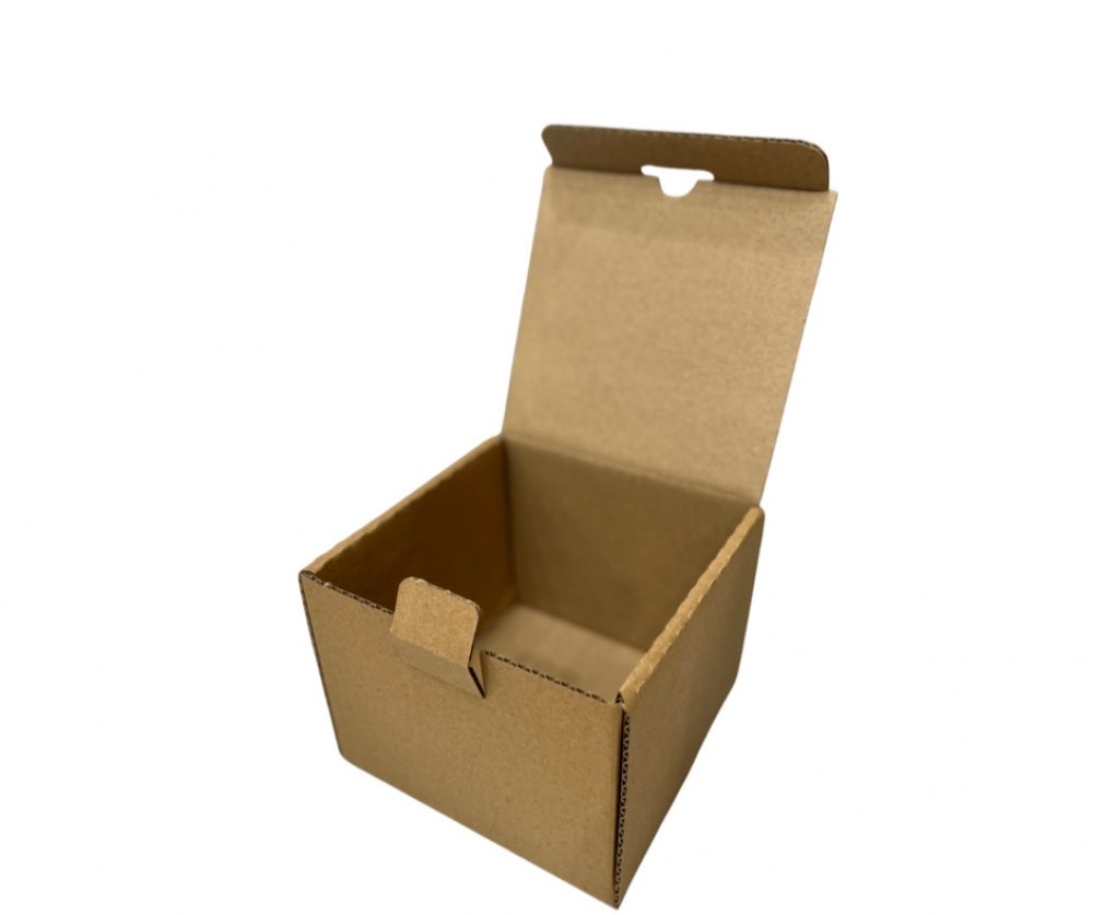 علب بااحجام مختلفه 
اقل كميه ٥٠علبه 
السعر حسب الكميه 
للحجز واستفسار مراسلة الصفحه 
او ع واتساب ***********
