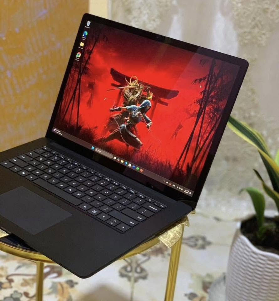 لابتوب سوبر سلم بشاشة ( 2k )ولمس ومعالج جيل حديث

مواصفات: 
لابتوب …. جيل 11  كور i5  الشاشة لمس سلس حجم 14 نوع البنل ips دقة الشاشة ( 2k )حقيقي وليس fhd الوان واضحه وحلوه كلش وباليوتيوب يكدر يشغلك ايضا 4k الهارد 512 من نوع  ssd m.2 nvme اسرع انواع الهاردات الرام 8 ddr4 تردد 4200 كلش سريع لابتوب كرت intel iris xe نوع واسم اللابتوب سيرفيس 4 نحيف وسوبر سلم شحن مغناطيسي مصنوع من المعدن والالمنيوم بالكامل كيبورد ضوئي باللون الابيض الشاشة تدعم القلم الكاميرا 720 واضحه جدا مفيده للمقابلات فتح بالوجه بصمه وجهه صوت يجي بتقنيه dolby atmos نقي وواضح لابتوب سلس جدا وسريع بالاستخدام زر التشغيل مايطول 3 ثواني ويفتح اللابتوب وايضا اللابتوب ملائم للهندسة والبرامج الاوفس والاوتوكاد والدراسة 

حالة اللابتوب : مشحون 100 مره فقط مستعمل قليل ولكن شبهة جديد ونظيف مع فحص شامل لحالة الجهاز مجانا

+ خدوش خفيف جدا بالظهر مالهن اي تاثير
السعر 575 الف  

مع تنصيب وندوز 11 برو اصلي مجاني  
ملحقاتها االشاحنة الاصلية والكارتون مكاني البصره ابو الخصيب***********
