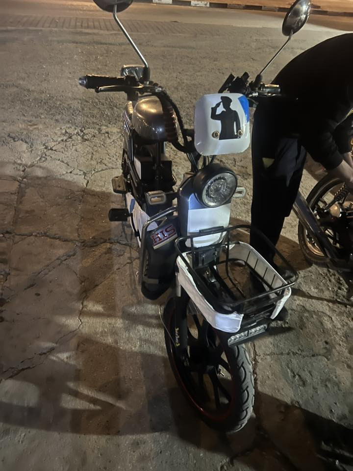 بايسكل شحن موديل24 للبيع 5 بطاريات السعر 525 الف ***********
