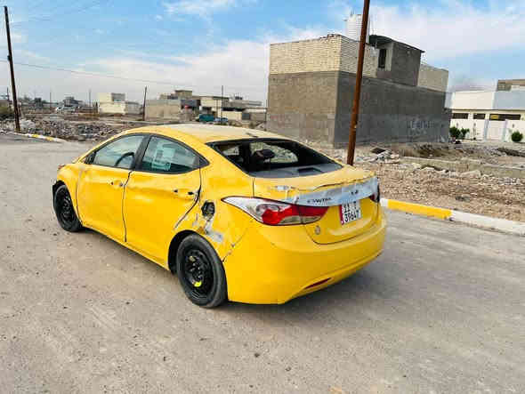 سلام عليكم للبيع هونداي النترا موديل 2012 رقم بغداد إنكليزي ارقام وسنويه جدد تحويل مباشر اخوان سياره تعرضت لحادث جفيه خفيفه كما موضحه بلصوره ابيع ع وضعهه سياره شغاله وتمشي تبريد شغال مكينه دوش منضومه غاز وبانزين  مكان السياره بغداد
السعر 58$الاستفسار ***********
