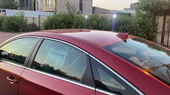 السلام عليكم 
سياره للبيع نوع هونداي سوناتا 
موديل 2016 
رقم بغداد حره مشروع وطني تحويل مباشر سنويه 
وارد امريكي 
حادثها طخه كلش خفيفه بخشم البنيد فقط و وصوره الحادث دعامية 
مكينه ٢٤٠٠ 
كير اوتوماتيك 
نظام قيادة  3️⃣ ( أيكو - سبورت - عادي )
شاشه + كامره 
تحكم ستيرن جهتين 
تبريد منظومه كامله جديده ثلج 
صدر جديد 
تايرات نظيفه اصليه 
ماشيه ١٣٠ الف فقط
كشنات مخمل 
داخل لونين رصاصي واسود 
وسعرها 120 وبيها مجال بسيط 
وبالعافيه ع التصير من نصيبه السياره جاهزه بمعنى الكلمه الف دينار متصرف عليها ومكانها  بغداد 
وهذا رقمي *********** واتساب

غير متواجد في الفيس بغداد
