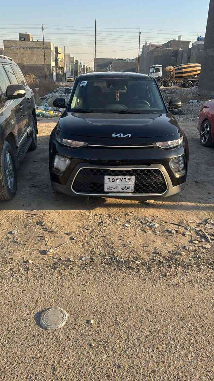 السلام عليكم اخوان مكلف بلنشر للبيع كيا سول موديل 2020رقم أربيل شرط التحويل بيها ٥قطع صبغ وبيها بارد بداية القماره السياره حاليآ المحرك لاطش للبيع علئ وضعها الحالي السعر ٨٥ ورقه وعليها غرامه ٧ ورقات تنزل من السعر للاتصال *********** مكانها بغداد الدوره
