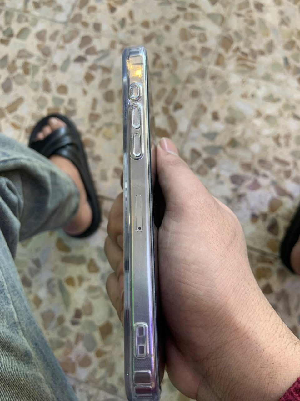 سلام عليكم ايفون15برو ماكس شرق اوسط مستبدل فقط شاشه نوعيه زينه وكلشي بي مكفول من زلخ جديد معنه كلمه مكاني بغداد
 سعره 750
***********
