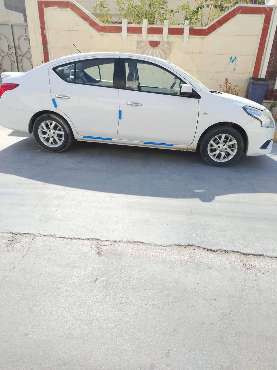 السلام عليكم
صني هندي موديل ٢٠٢٢ اربعة جام كهرباء قطعتين تبريد حساسات  ماشيه ٨٣ مكفولة السيارة سنويه 28 هزه جديده السعر ١١٥$ تواصل ع هذا الرقم***********

