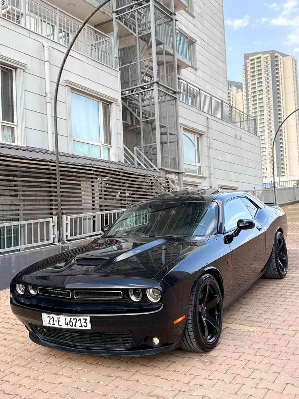 Challenger GT PLUS+SUPAR TRACK PAK🇺🇸
مۆدێل:٢٠٢٢
٤٨ میل ڕۆشتووە
٢ پارچەی کلیرە
٢ پارچەی گۆڕەوە بەبیلاد
ڕەقم سڵێمانی ڕەقم و هەزە هەموو شتێکی تازەیە تا ٢٠٢٩
ستوک بێ بەرمەجەیە و بێ دەسکاری 
سەیارەکە هەموو گیانی تەڵەب خاسە

مواسەفات فوول فوول بەس ڕاداری پێشەوە نییە
سڵاید
کوشن هیتەر
سوکان هیتەر
شاشە گەورە+carplay
نیزامی supartruakpak کۆنترۆڵ کردنی گێر و مەکینە و لانچ کۆنتڕۆڵ و RPM لەسەر شاشە+نەرم کردن و قورس کردنی سوکان کامل تەحەکوم لەسەر شاشەی بیلادی 
مکەبەرە سیستەمی alpine 
سێ مۆدی گێڕ ئۆتۆماتیک،عادی،شەفت
شەخال
دەبڵ بیلادی زەردە هی SRT
ویل SRT بیلادی ئەمریکی
ڕاداری لا تەنیشت و دواوە 
ئاوێنە دژە فوول

کەتەلۆک هەموو شتێکی بیلادیم هەڵ گرتووە یەک دەستە 
گاعیم هەڵنەچڕیوە 
یەک دینار مەسرەفی نییە ٤ تایەی تازەی لە ژێرایە
0771 885 0202 السليمانية, العراق

