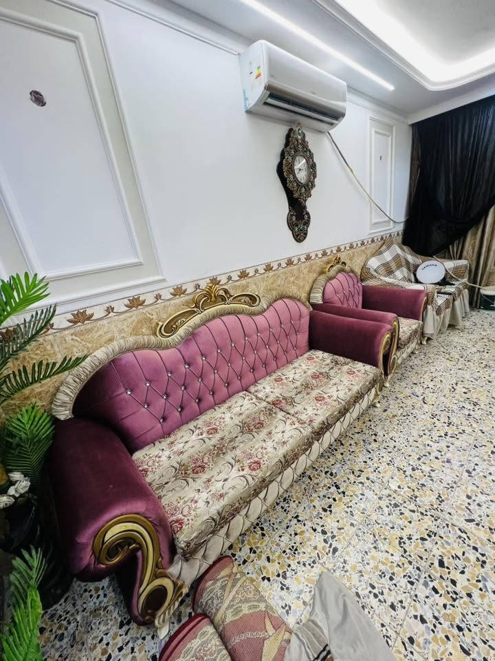 تخم كامل للبيع 2 صغار وحدة وسط 2 كبار السعر 950 جديد نضيف
كاونتر مترين ونص طابقين 500 نضيف مبي كسر

ميز و4 كراسي 100 الف


**إذا كنت صاحب هذا الإعلان وتريد حذفه لأي سبب، رجاءا أرسل رسالة إلى الدعم الفني**
