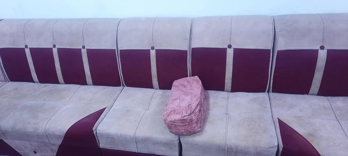 ديوان 9 قطع نظيف 200 قفل الشراي يتصل ***********
