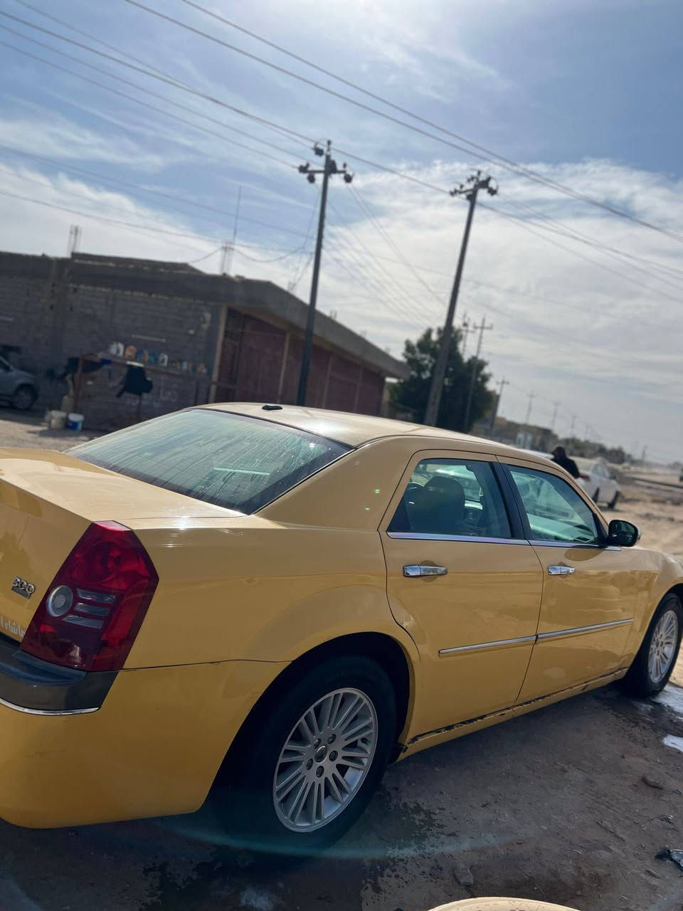 السلام عليكم اوبامه 10 اصل جاهزه من كلشي مكينه كير مكفوله كفاله عامه  مكان الناصريه الشطره السعر 120 وبيه مجال الشراي يتصل عله رقم ***********
