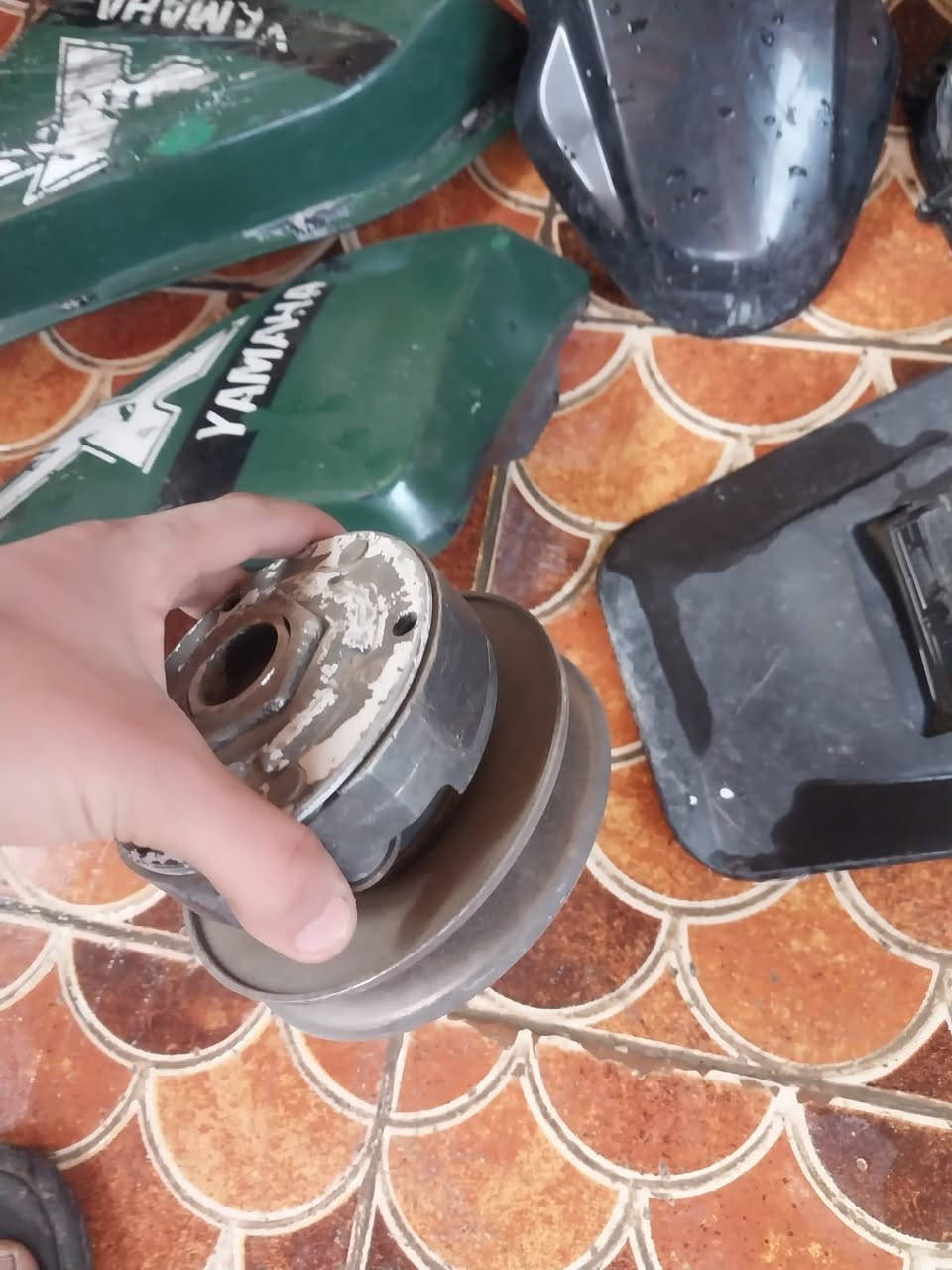 غراض جبلي جوه لسوكك 
سواده ملحه اصلية هيه ومازداتها
كفرات اصليه بس البجم بيه ضرر كدام عينك 
بكلايت بلاديه املح هوه ولسبايدر ولذيل 
وواقيه طين اماميه بلاد 
قبق هندر اصلي مال جبلي 
وكلج خلفي رياضي مال جبلي اصلي خلقة واخلاق اذا مو يفجر لمكينه مرجوع 

مكاني البياع تقاطع درويش 
الخاص مفتوح حبايبي


**إذا كنت صاحب هذا الإعلان وتريد حذفه لأي سبب، رجاءا أرسل رسالة إلى الدعم الفني**