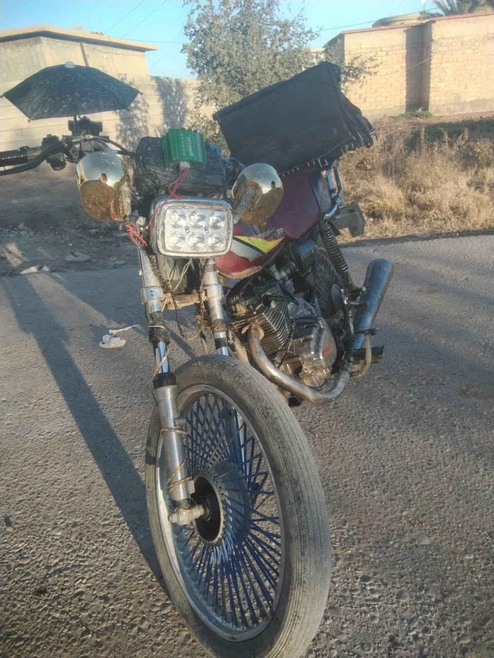 السلام عليكم  ماطور نامه لبيع او مراوس موديل 2015 فقط محتاجه بستم مراوس ب ماكس اب ايفون شعندك خابر او بس راسل واتساب ***********
