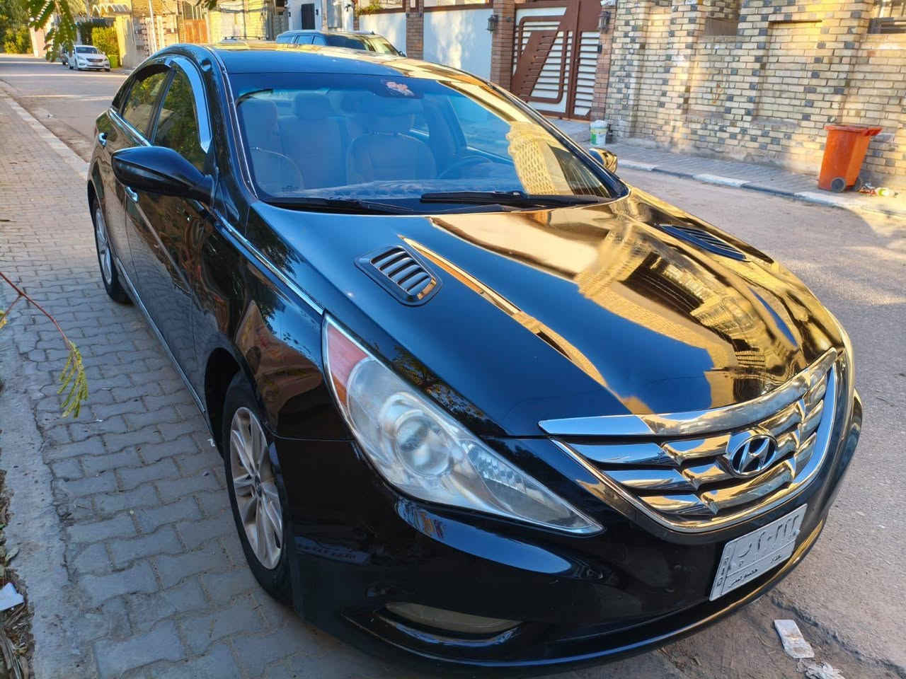 سوناتا مديل 2013 بيه صبغ قطعتين بدون دوخل  مكينه 2400 كشان سايق كهربائ تفه بل كشانت تحكمات ستيرن رقم بغداد سنوته 27 مجده مكينه كير حديده تبريد تخم تايره سياره جاهزه/ رقم الهاتف *********** اني مكلف بل نشره/ مكاني نجف/
