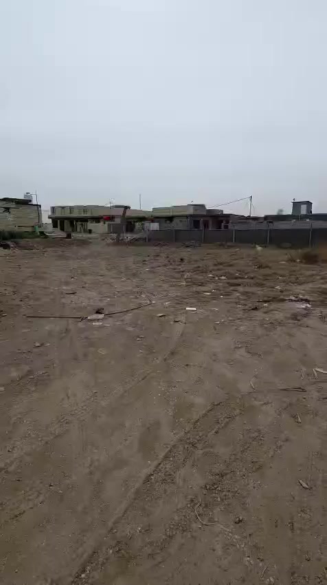 قطعة طابو زراعي سند 25تحويل بااسم المشتري مساحة الكلية 650mواجة24m مكانة حلو العنوان طوريج جدول الغربي الرجيبة مقابل الجنسية لتوضيح اكثر داخل الفيديو للاستفسار اكثر زورو مكتبنا الكائن طويريج الحولي قرب مجسر الامام الحسن المجتبى ع تقاطع الرجيبة المجسر الجديد مكتب عقارات مدينة اطويريج للاتصال على الأرقام التالية ***********
