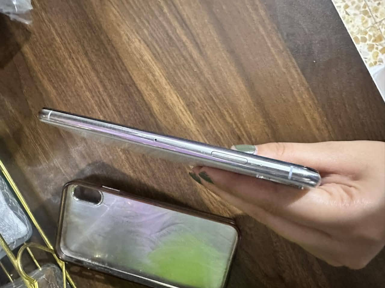 ايفون اكس ماكس ذاكرة ٢٥٦ بيه بس هذا لكسر بالشاشة ما مأثر عليه ونضافة شوفة عينك كلش نضيف بطاريته الاصلية ٧٧ رايده ب٢٠٠ وبيه مجال
***********
ايفون اكس ماكس ذاكرة ٢٥٦ بيه بس هذا لكسر بالشاشة ما مأثر عليه ونضافة شوفة عينك كلش نضيف بطاريته الاصلية ٧٧ رايده ب٢٠٠ وبيه مجال
