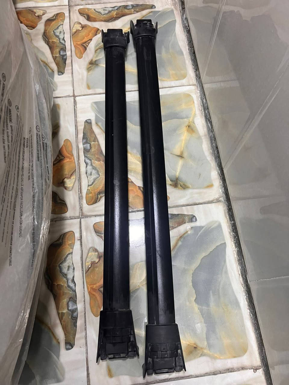 السلام عليكم اخوان سيبايه مال كونه موديل سيارتي ٢١ ماخذهة ب ٢٥٠ الف
تتحمل ١٠٠ كيلو الي تعجبه ينطي بيهة سعر وما اقصر ويه
 الشراي يتصل 
بغداد 
***********
