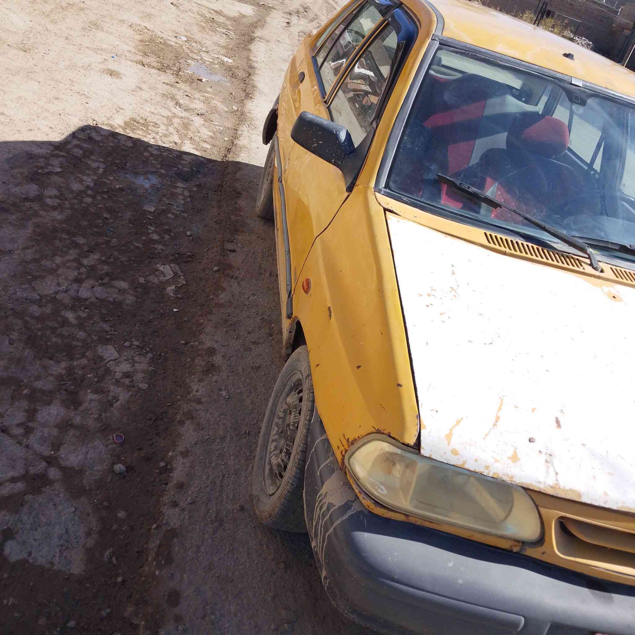 السلام عليكم سايبه للبيع موديل 11 سنويه صاقطه انتهت 23رقم بغداد بدون راعي سياره نظيفه كير محرك كفله حداديه نظيفه كهربائيات شغاله شواصي جديد السعر 9غرامه ***********ما عليه ولا دينار مطلوبه هيه رقم بغداد رقم الهاتف العنوان بابل شارع ميه
