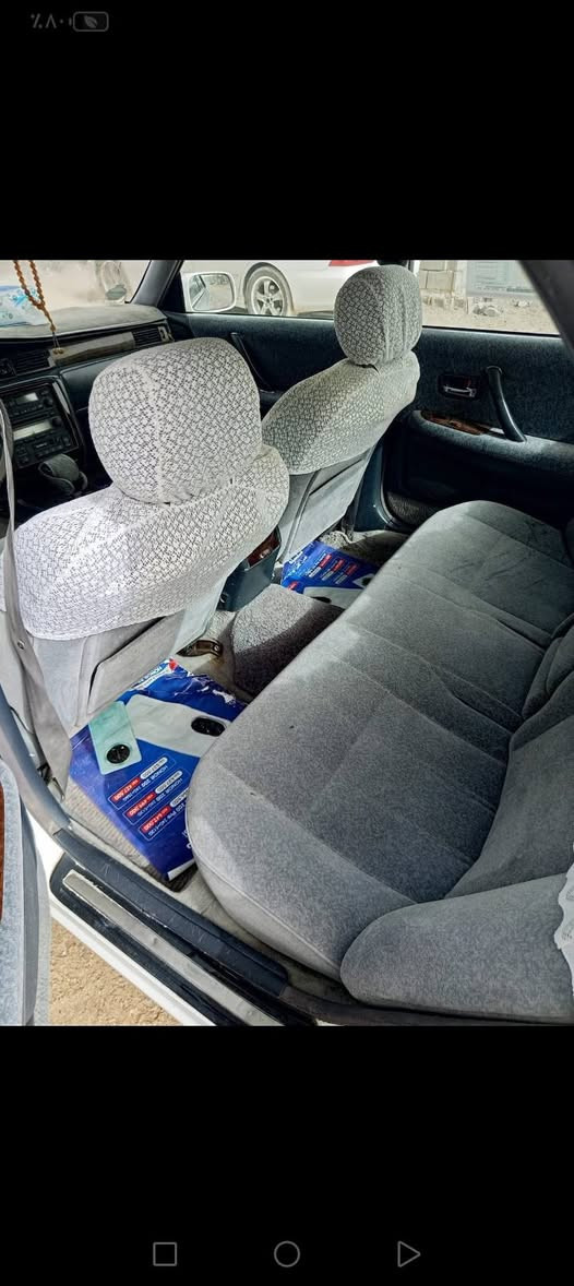 السلام عليكم راس ثور فلات مكفوله  من ضربه والخياس بسمي رقم البصره مكاني البصره زبير حي لاندلس سعر ١١٢ بيه مجال رقم الهاتف ***********
