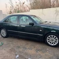 مارسيدس 96سياره نضيف صدر امامي خلفي جديد كهربائياته كله شغاله محرك شرط...