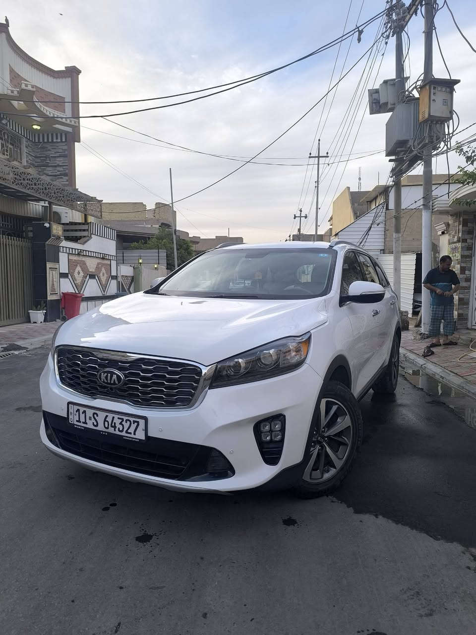 السلام عليكم سورنتو 2020 V6 للبيع أو مراوس حسب القناعة
وارد امريكي السيارة نظيفة جدا ومكينته جديدة حيل لون أبيض 
ما بيها اي نقص والسيارة بسمي ثاني يوم تحويل 
حادثها بنيد وجاملغ تبديل والجاملغ الأيمن مفتوح( بدون دواخل)

مكان السيارة كربلاء طويريج حي الرياض خلف مستشفى الجمعية

السعر 205 
للاستفسار ***********
