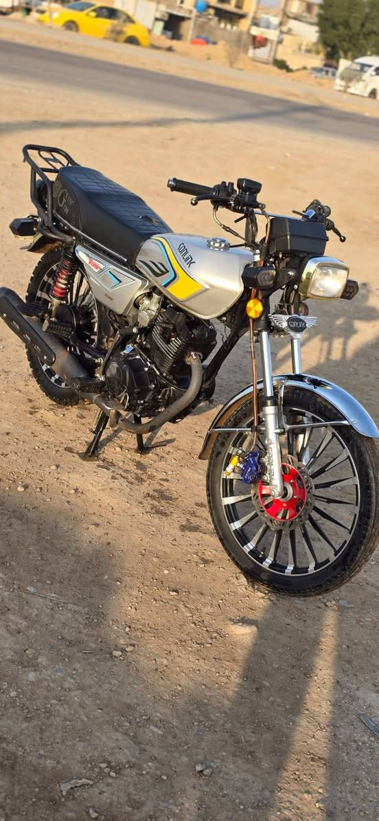 السلام عليكم دراجه ٢٤ داخله بل ٢٥ مكان بغداد النهروان هاذه رقم صاحبه ***********
