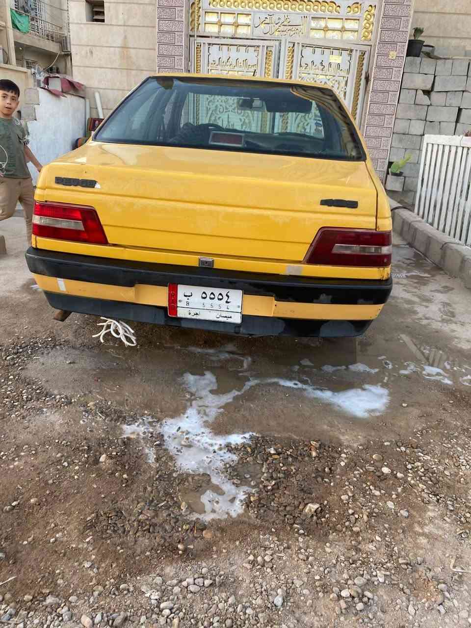 بيجو 405 مديل 12
مكفوله من الضربه والتبديل بيها هلالات خلفيه معمره ورصعات خفيفه
مكينه كير نضيفات
تايرات 4 جدد
حداديه 70 بالميه
عوزها ترتيبات بصيطه
سعر 26 وبيها مجال قليل
***********
