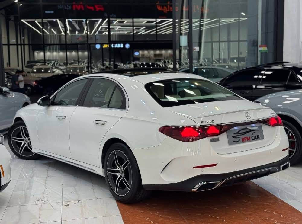 MERCEDES BENZ E350 E-Class AMG 4Matic 2025 
Engine: V4 20-Turbo 🔥 
ژمارە کاتی 
30 هزار روشتووە 
کلین تایتل , بێ بویاغ 💎 
دەعامی بۆ دەعامی بە شەرت 💥
وارد ئەمریکی 🇺🇸 
داخل سپی بیلادی 🤍 
نرخی 533 وەرقە و مجال 
📍شوێن هەولێر 
دوو سویج 
360 دەرجە کامیرە حەساس رادار, شەغال, پانوراما ....
~~~~~~~~~~~
0751-2004-377
0772-818-6453
~~~~~~~~~~~
MERCEDES BENZ E350 E-Class AMG 4Matic 2025
Engine: V4 20-Turbo 🔥 
رقم کاتی 
ماشي 30 الف
کلین تایتل, بدون صبغ 💎 
دعامي ب دعامي شرط 💯 
وارد امریکي 🇺🇸 
داخل ابیض بیلادي 🤍 
سعر 533 وەرقە بي مجال 
📍مکان سیارة اربیل 
اثنین مفتوح 🔥
360 درجة کامیرة حساس رادار, شغال, بانوراما,  ... أربيل, العراق
