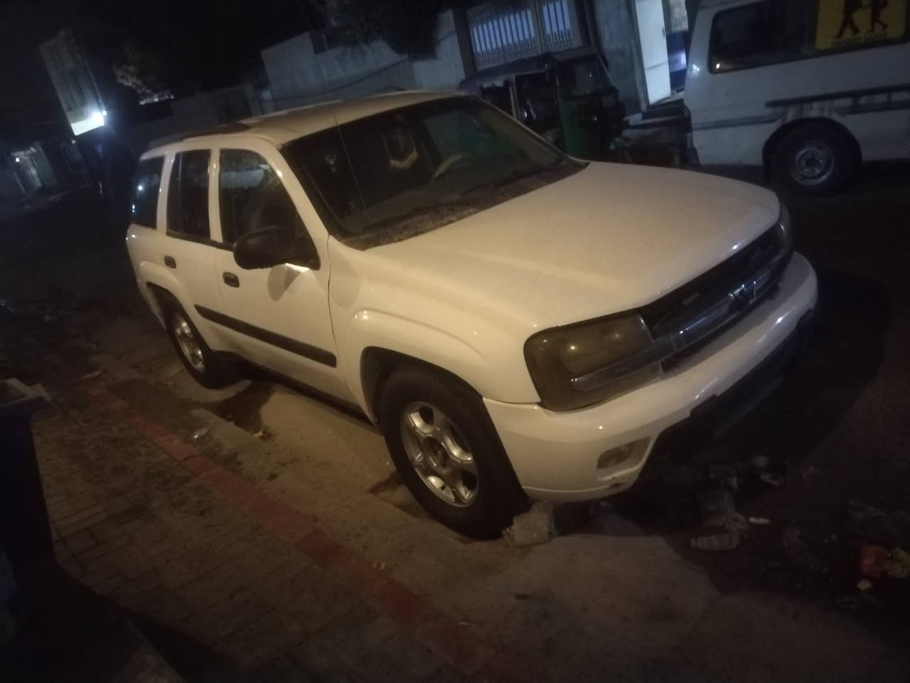 بلايزر 2005
للبيع ادوات 
سعر 35 وبيهه مجال سياره جاهزه 
***********
شراي يخابر
