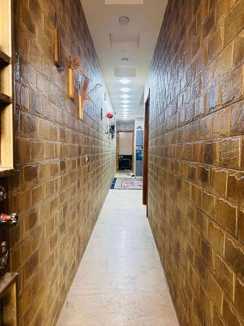 ١٠٥ متر #للبيع

بناء حديث مدخلين
أضلاع مستقله 
الواجهة ٥
يحتوي على#استقبال #مطبخ #٣غرف #خدمات

الموقع 📍حي البنوك قرب الكنيسه  

موقع ممتاز

للأستفسار آكثر الأتصال على الأرقآم 

***********
***********

الأخوين للوساطة العقارية
