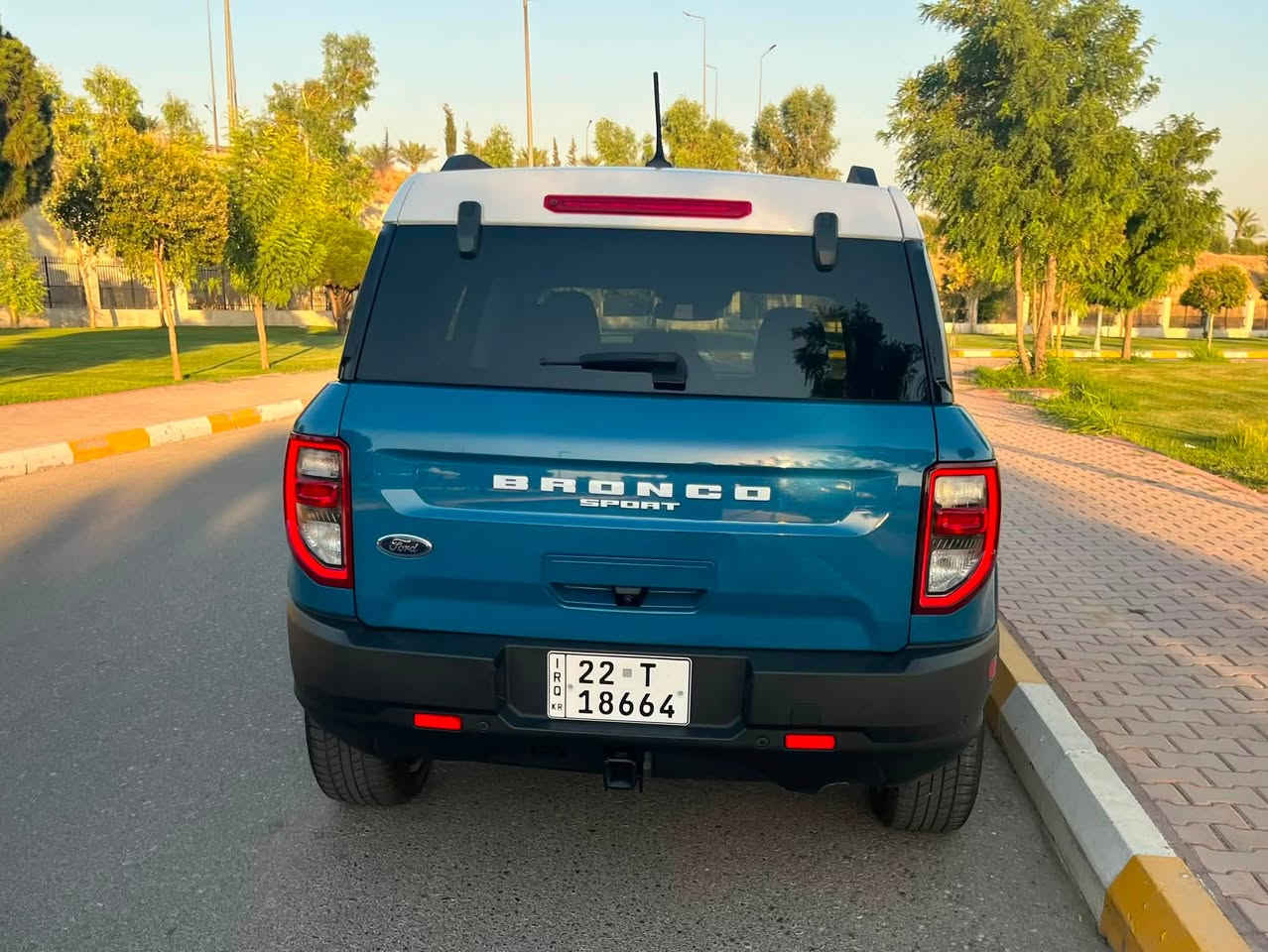 #بسم الله الرحمن الرحيم ، 2023 FORD BRONCO, HERITAGE LIMITED،#فورد برونكو سبورت فئه ليمتد اعلى فئه موديل 2023 #السياره محرك 4سلندر 2000 توربو ،#حادث جانبي خفيف ،#الايرباكات كلها سليمه فقط البرده ،#فول مواصفات ،بانوراما ،كشنات كهرباء وجلد ،كشنات خزن ،كاميرا اماميه ،كاميرا خلفيه ،رادارات محيطيه ،نقطه عمياء ، اوتو هولد ،تحديد مسار ،شحن وايرلس ،الأبواب بصمه ماشبه 29 الف ،#السياره رقم اربيل باسمي ،#رقم الشاصي مع الصور في المنشور ،#السعر 195 ورقه ،#ملاحظه : لاتقارن هاي السياره بمحرك 4سلندر 2000 توربو ليمتد بمثيلاتها ذات المحركات ال 3 سلندر حجم المحرك 1500 ، #الاتصال على الرقم *********** واتساب ،#مكان السياره بغداد /الكراده .
