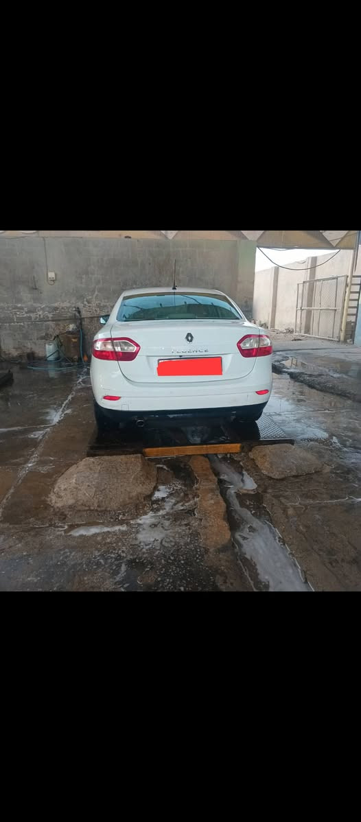 زينو فلونس موديل 2014 اللون ابيض استلام شركه المحرك نيسان رينو الرقم ديالى سنويه لغاية 2030 مشروع وطني تحويل ثاني يوم مكفوله محرك كير كشر من التبديل والصيغ شاشه السعر 65  هاتف *********** بيع مستعجل
