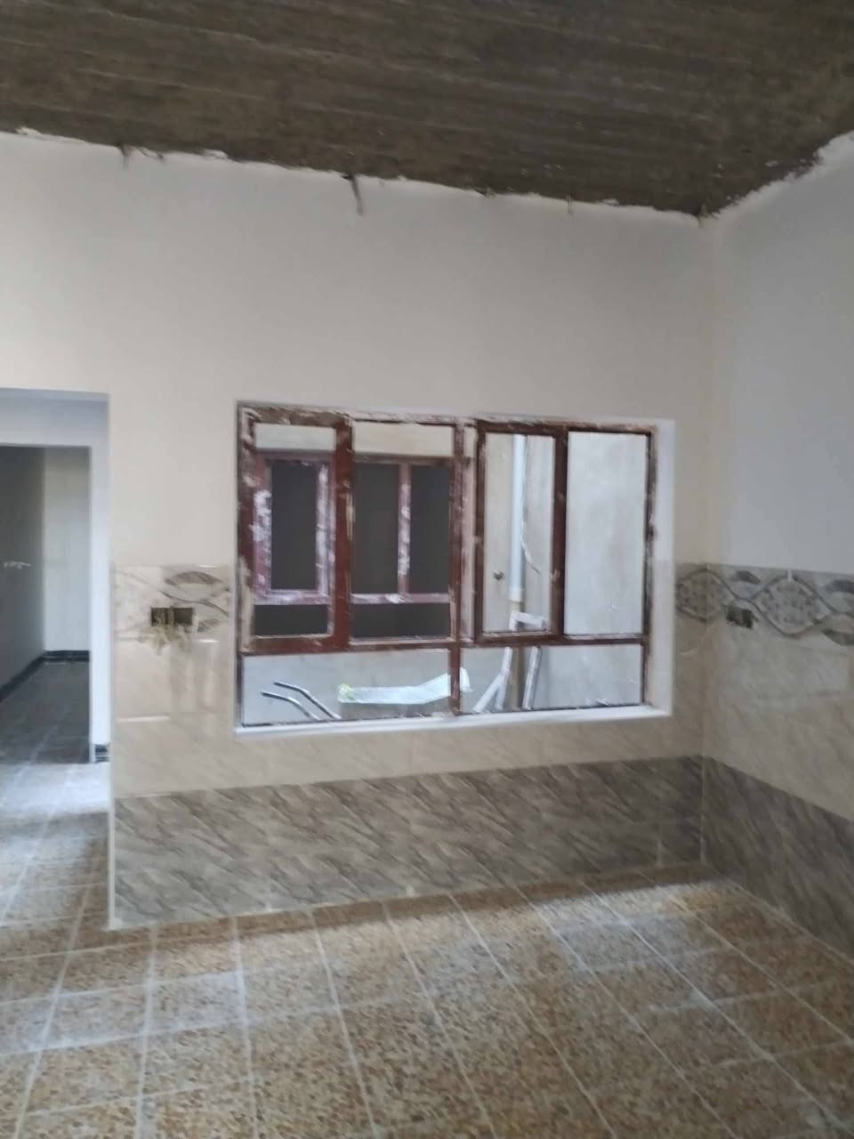 سلام عليكم اخوان شغل كدام العين حالين شتغل ترميمات غرفه بياض ذا عندك تصليات اني حاضر سعر معقول هاذا رقمي ***********
