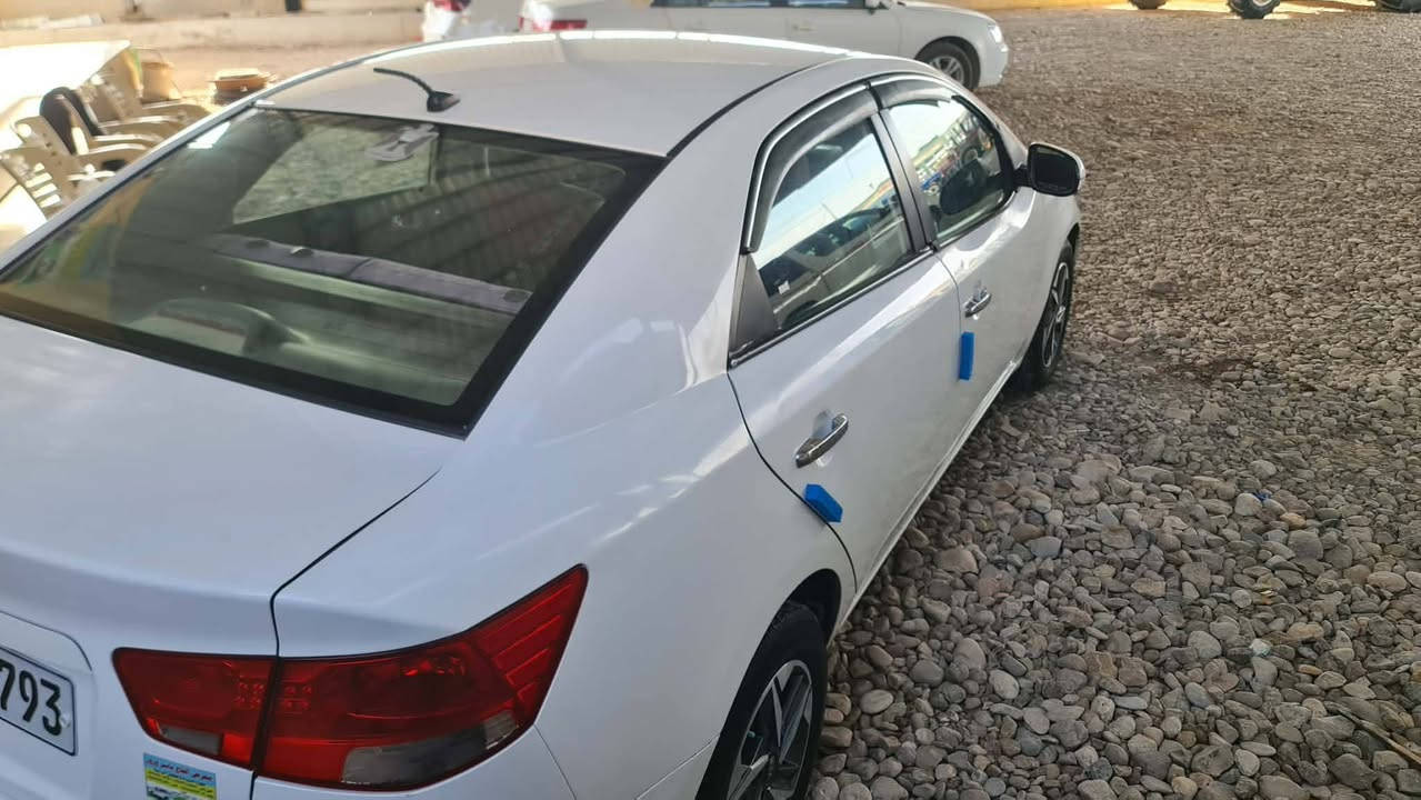 #مكلف_بل_نشر قير متواجد ع نت
البيع سيراتو موديل  11 رقم اربيل دولي محرك 1600 سونار موجود المكان واسط الزبيديه ترهم مراوس بسوناتا ***********
