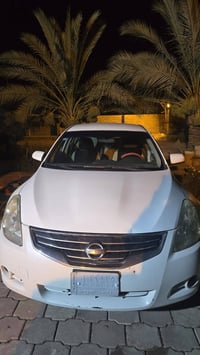 نيسان التيما • ٢٠١٢ • الكوت